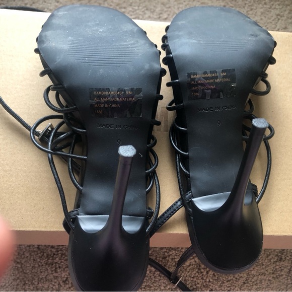 Steve Madden Bambi Black Strappy Sandals - Picture 5 of 7